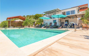 Awesome Home In Zatoglav